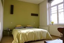 La Du Zodiaque Couette-café